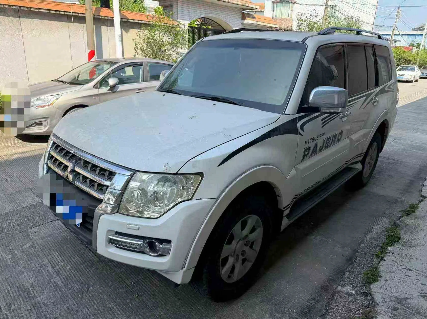 三菱帕杰罗 正面外观三