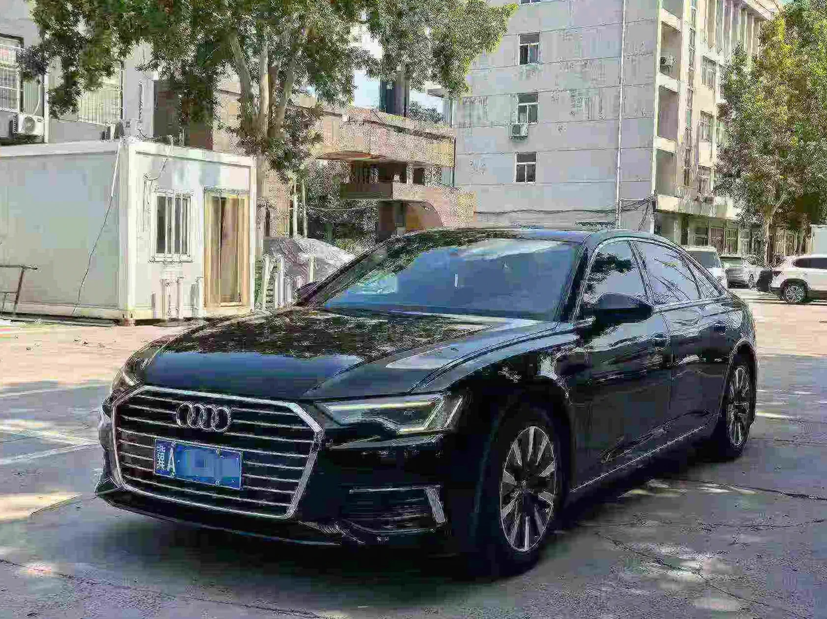 奥迪A6L 正面外观二