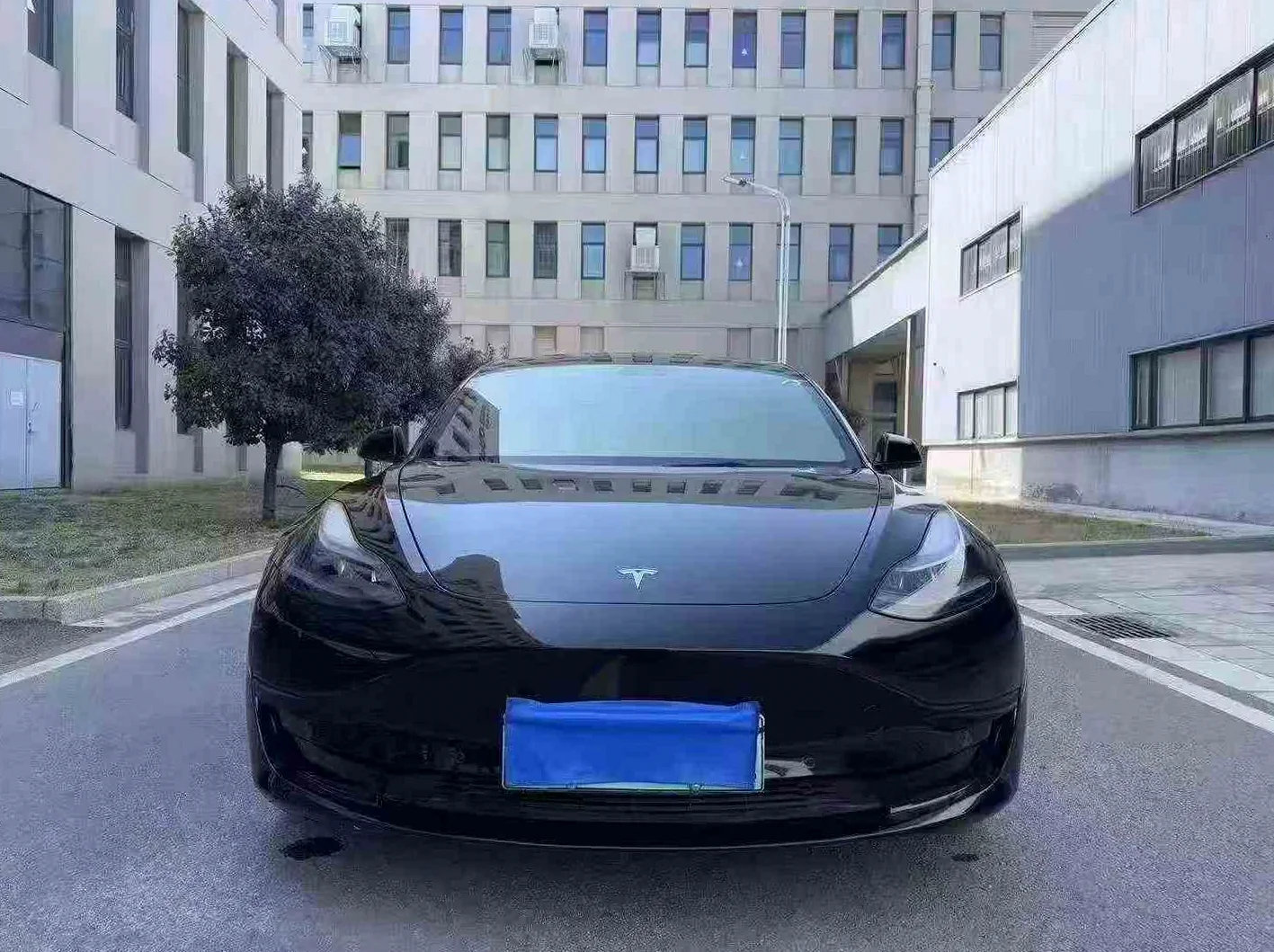 20年特斯拉Model 3后轮驱动版
