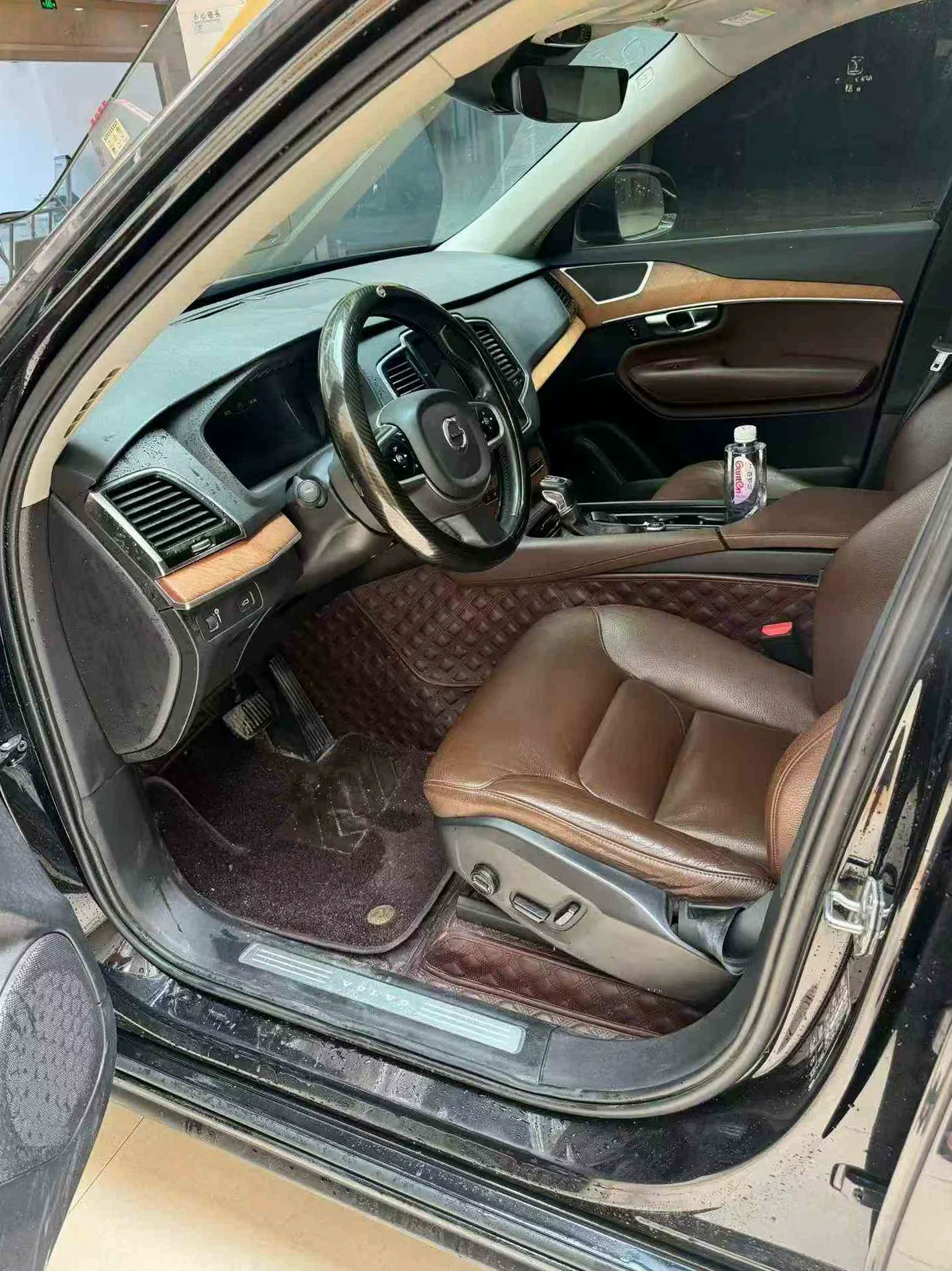 沃尔沃XC90 后面外观一