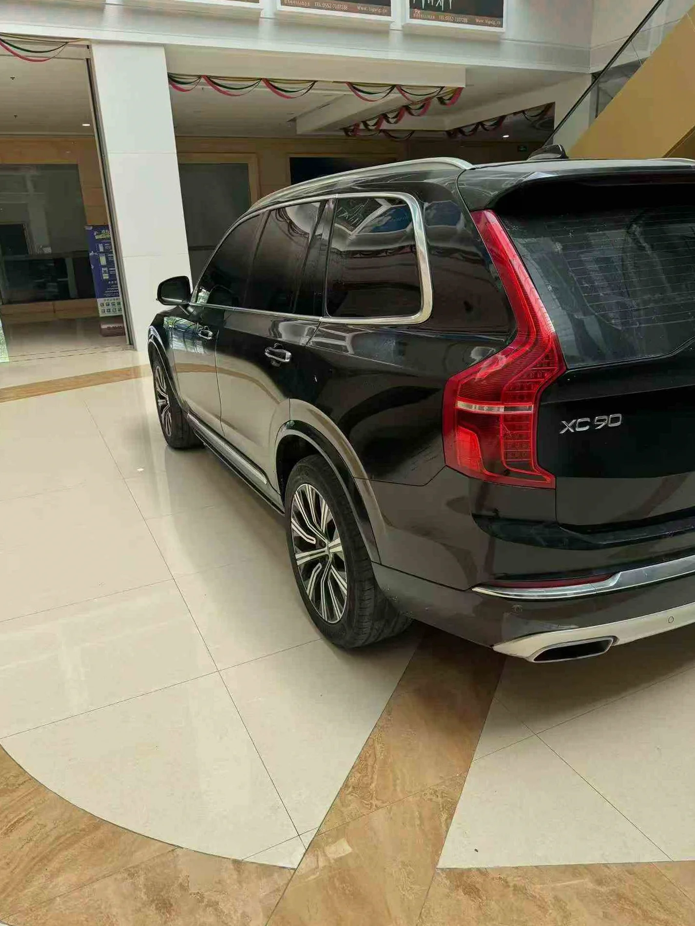 沃尔沃XC90 驾驶室