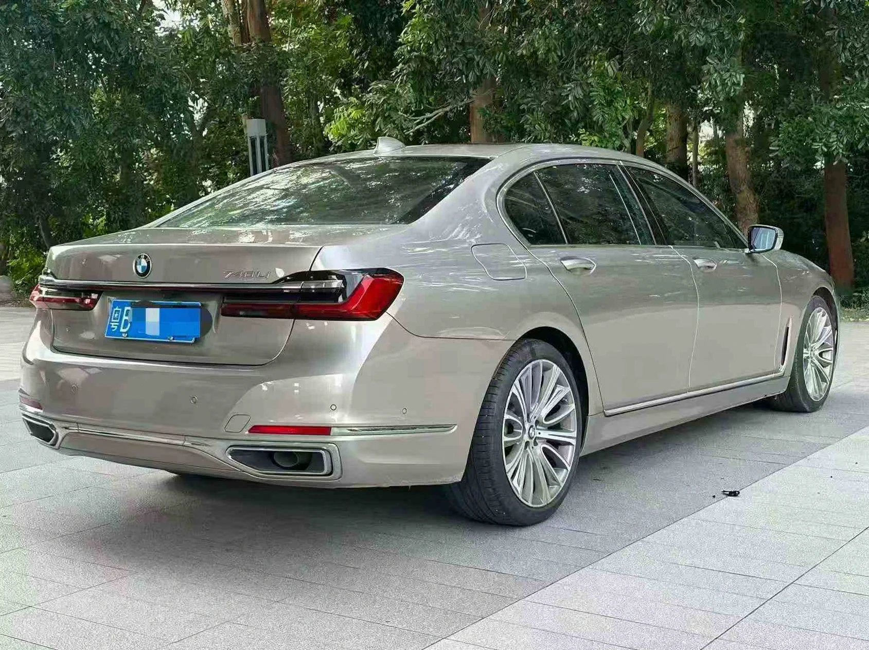 宝马7系 驾驶室