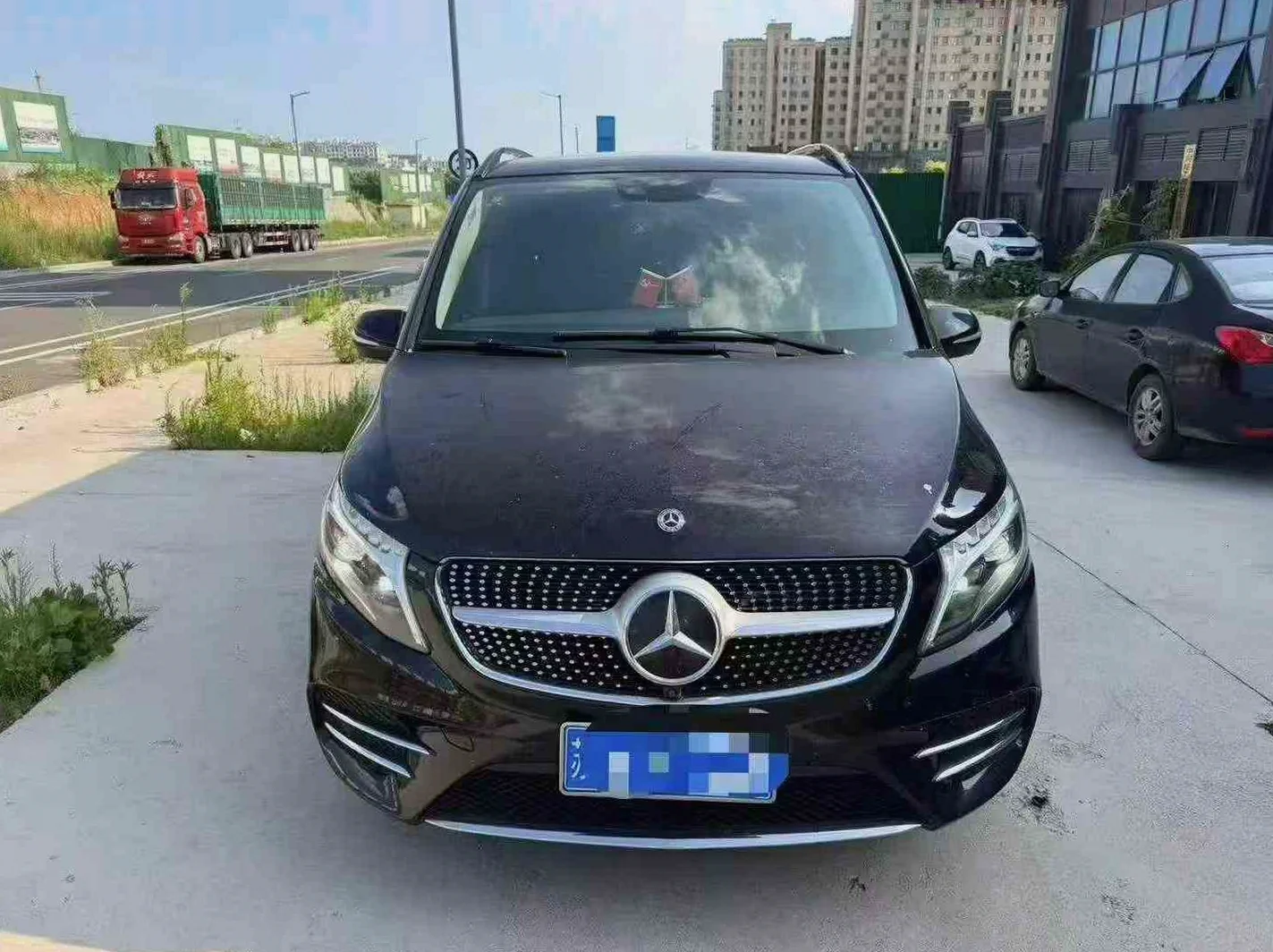 2021款奔驰V260 L长轴顶配