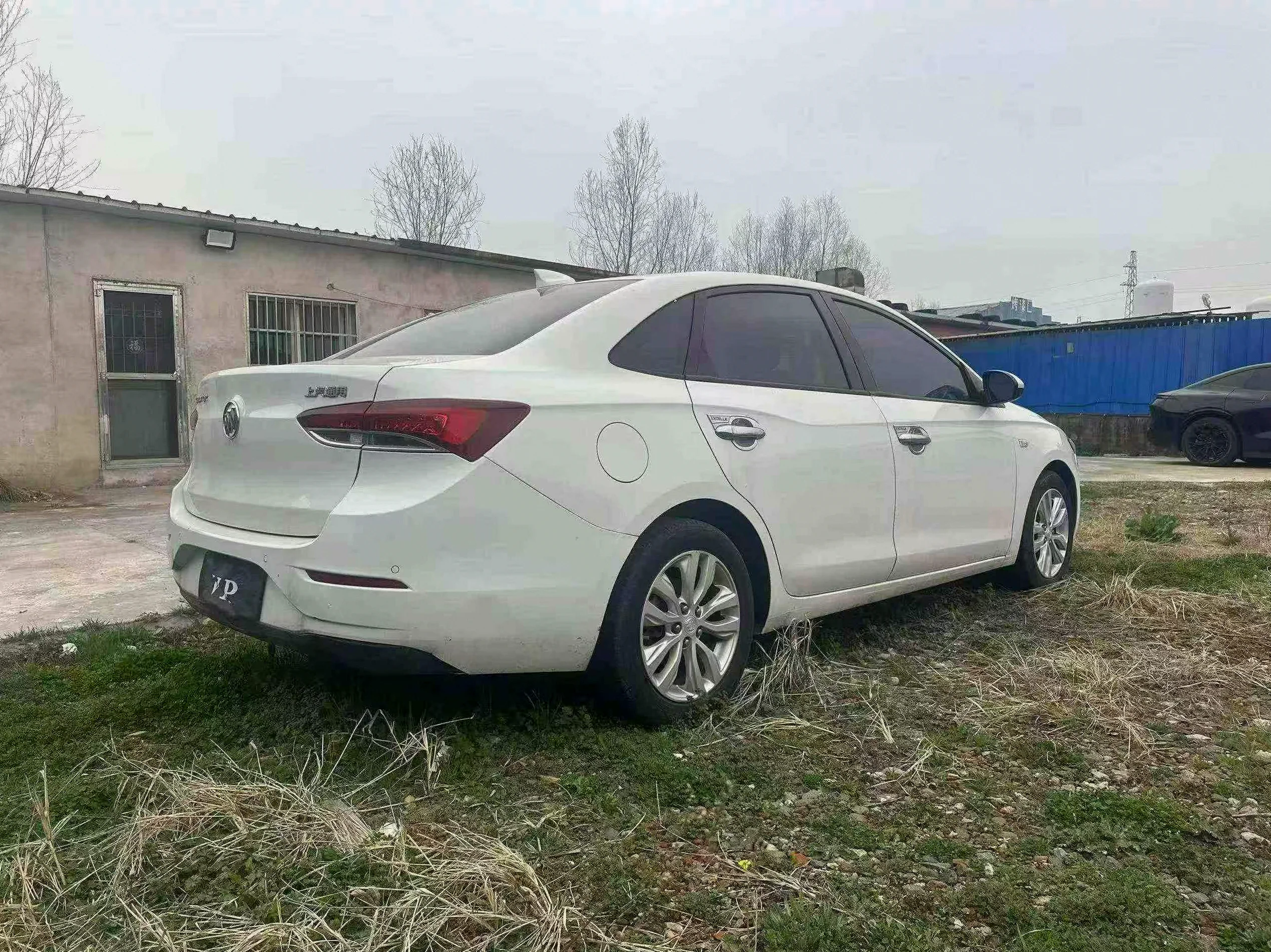 别克英朗 后面外观二