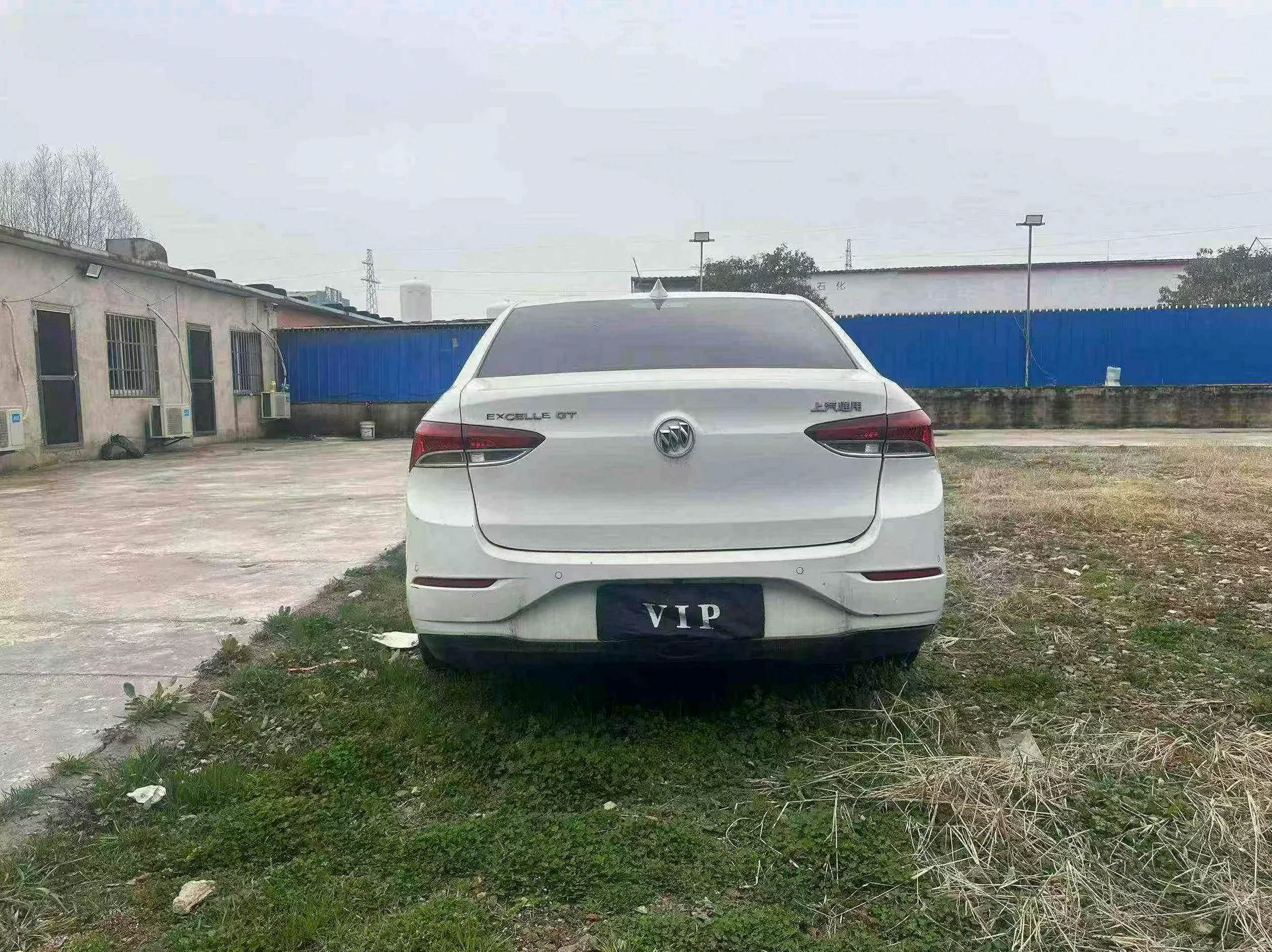 别克英朗 正面外观二