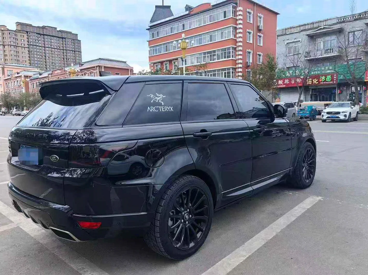 路虎揽胜运动 后面外观三