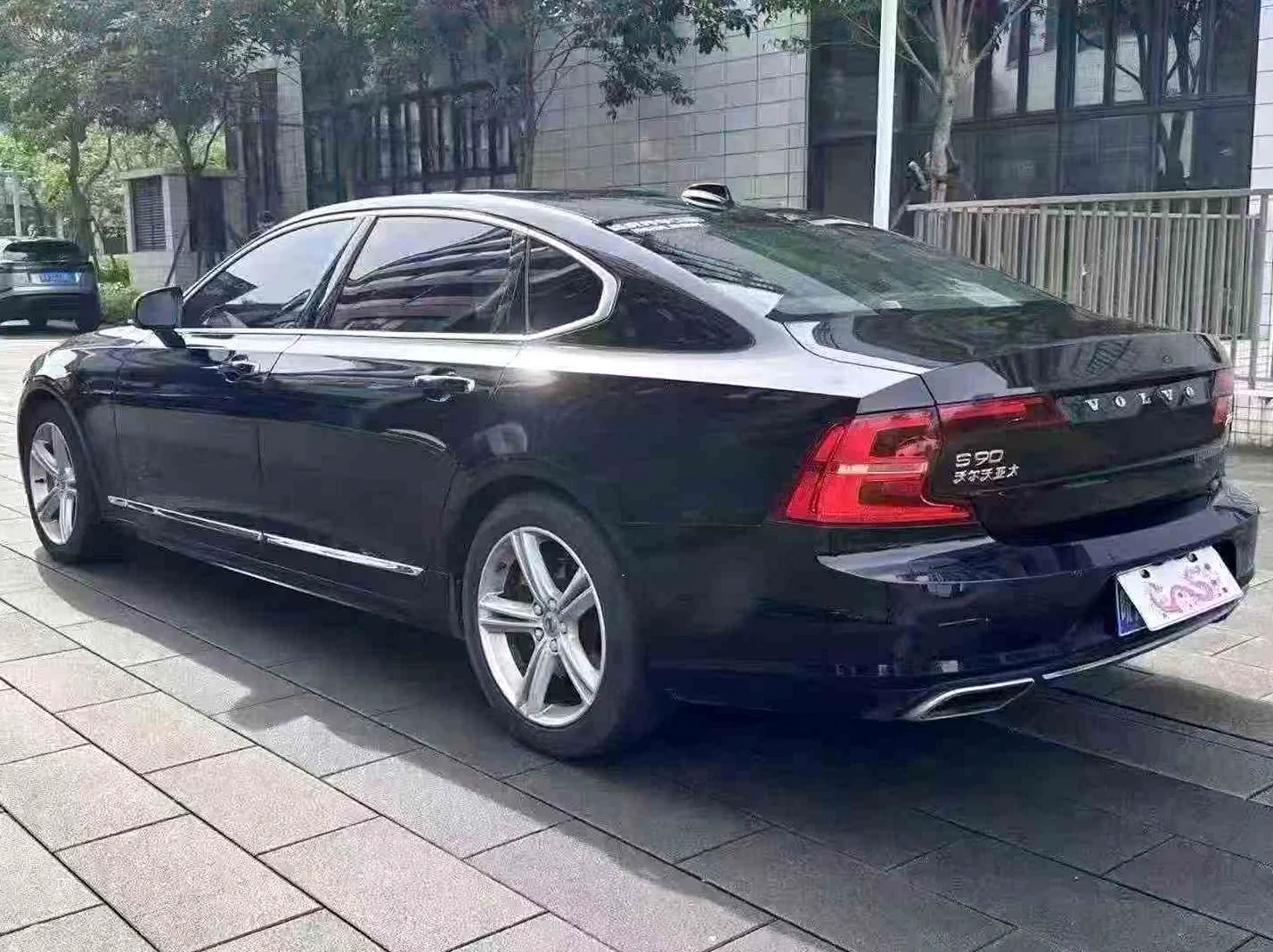 沃尔沃S90 驾驶室