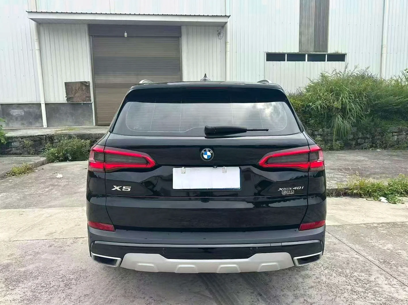 宝马X5 后面外观二