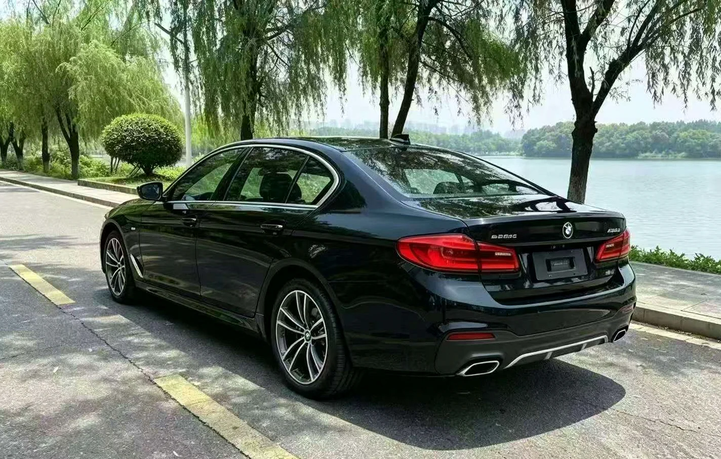 宝马5系 内饰前排