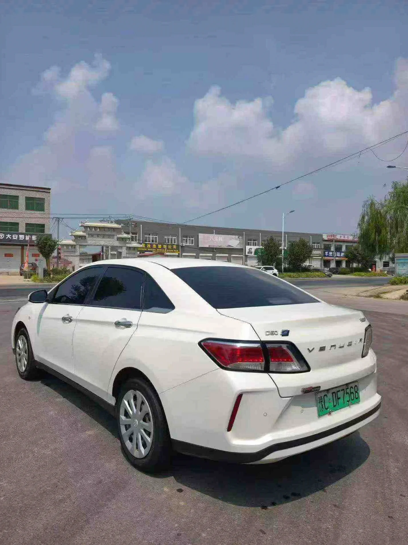 启辰D60 后面外观三