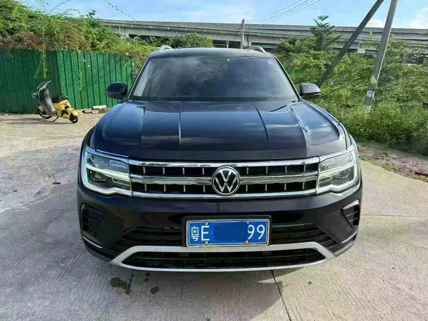 大众途昂 正面外观二