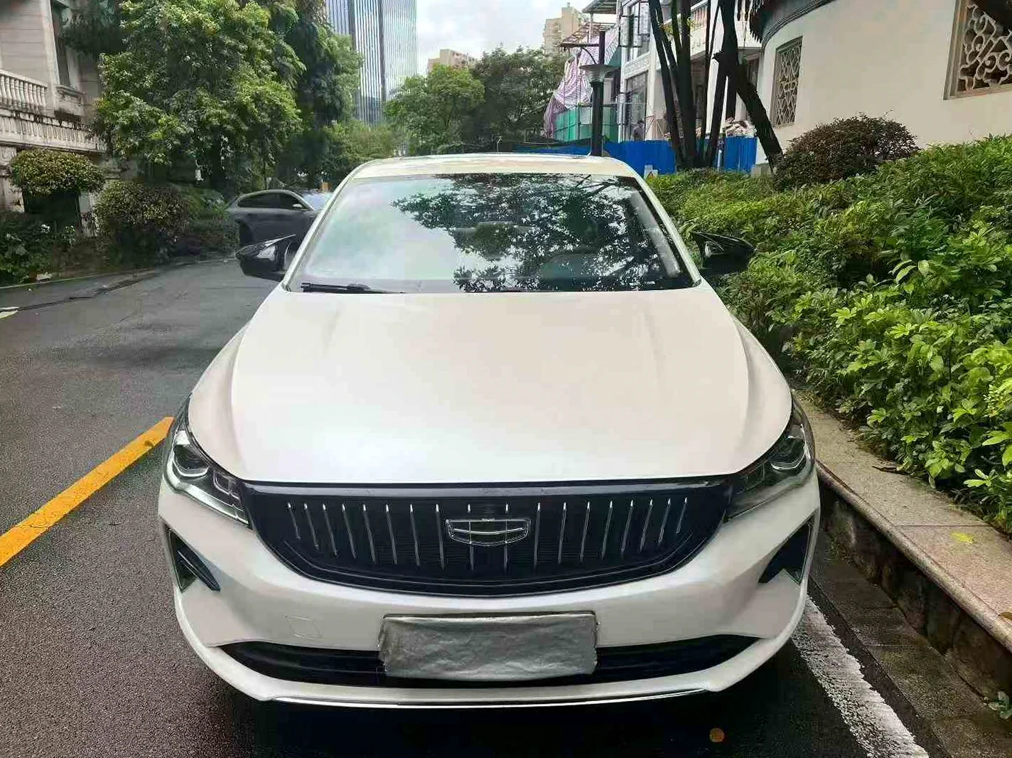 吉利帝豪 正面外观二