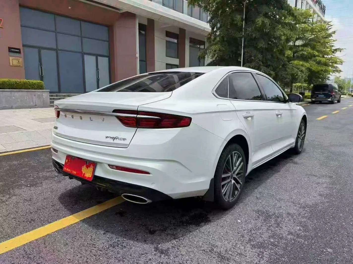 吉利星瑞 驾驶室