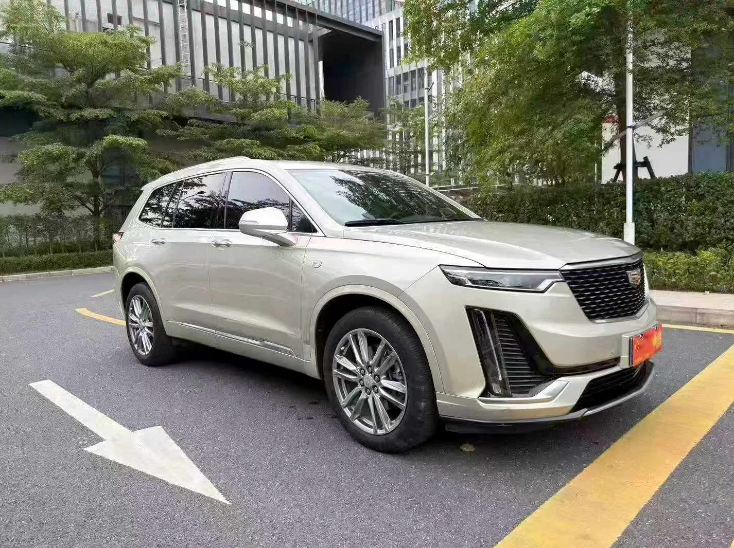 凯迪拉克XT6 正面外观三