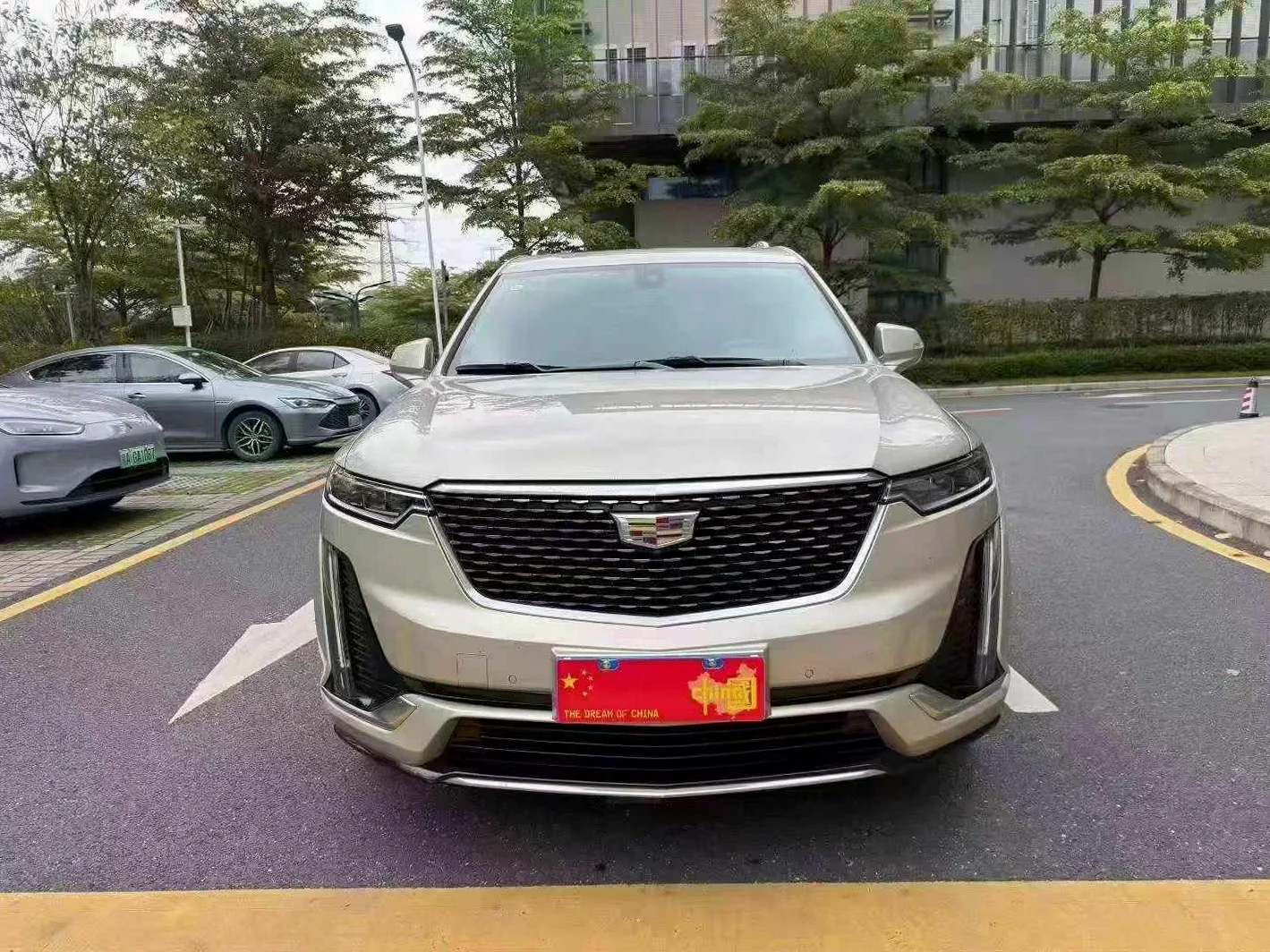 凯迪拉克XT6 正面外观二