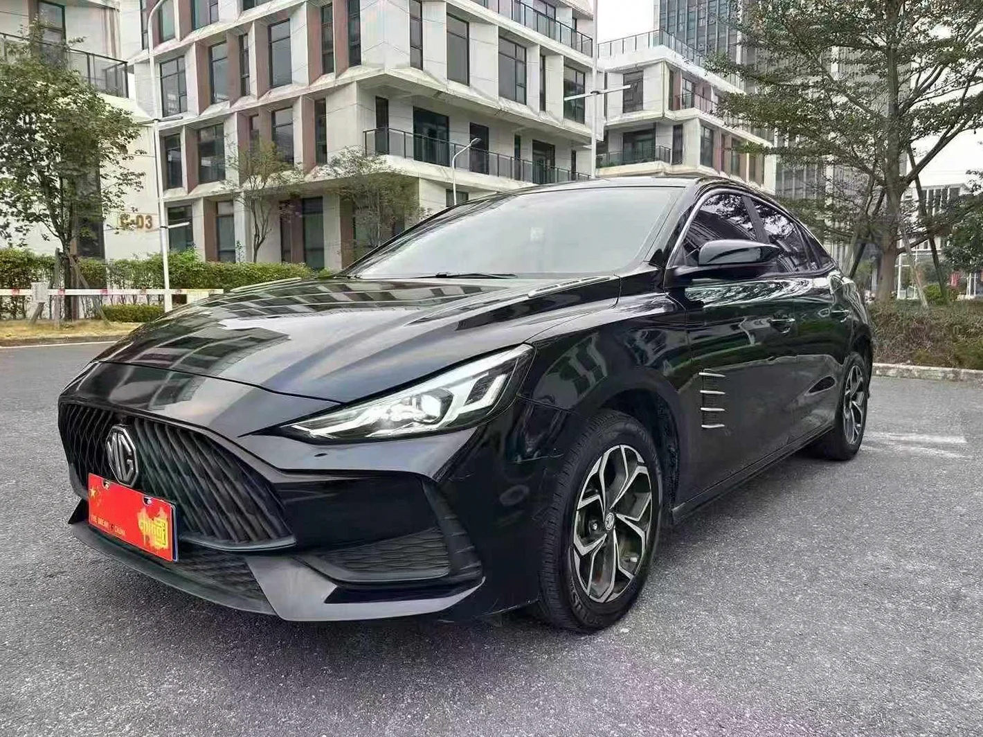 22年名爵MG5 1.5L自动高配