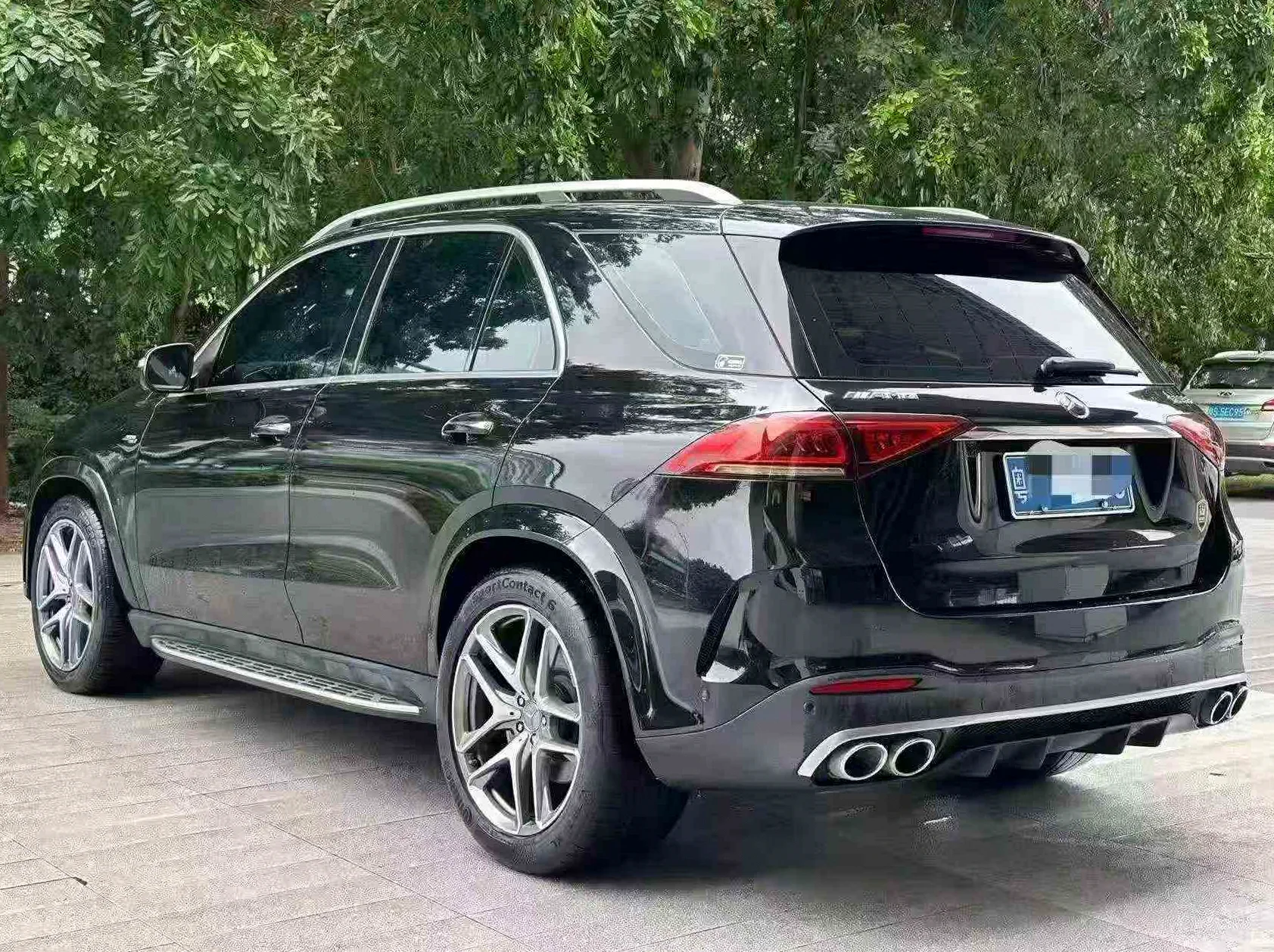 奔驰AMG 内饰前排