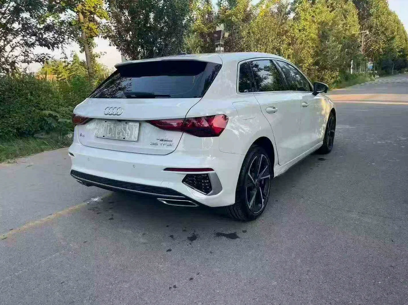 奥迪A3 后面外观三
