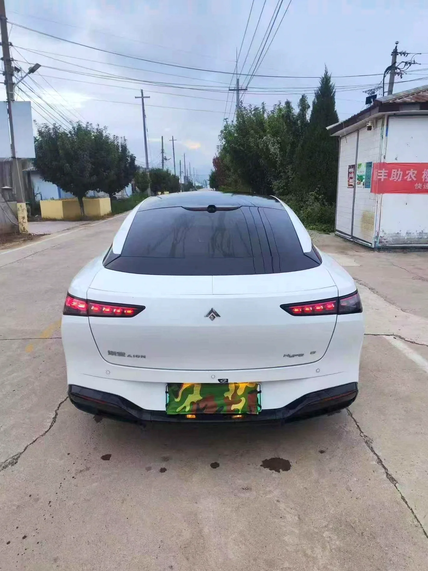 昊铂GT 内饰前排