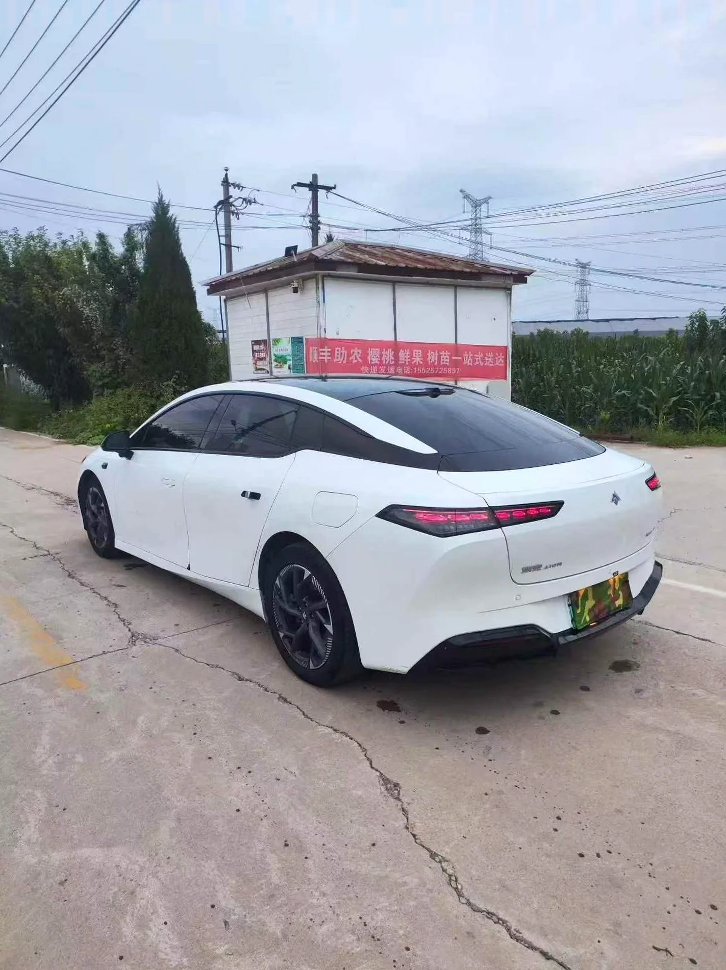 昊铂GT 驾驶室