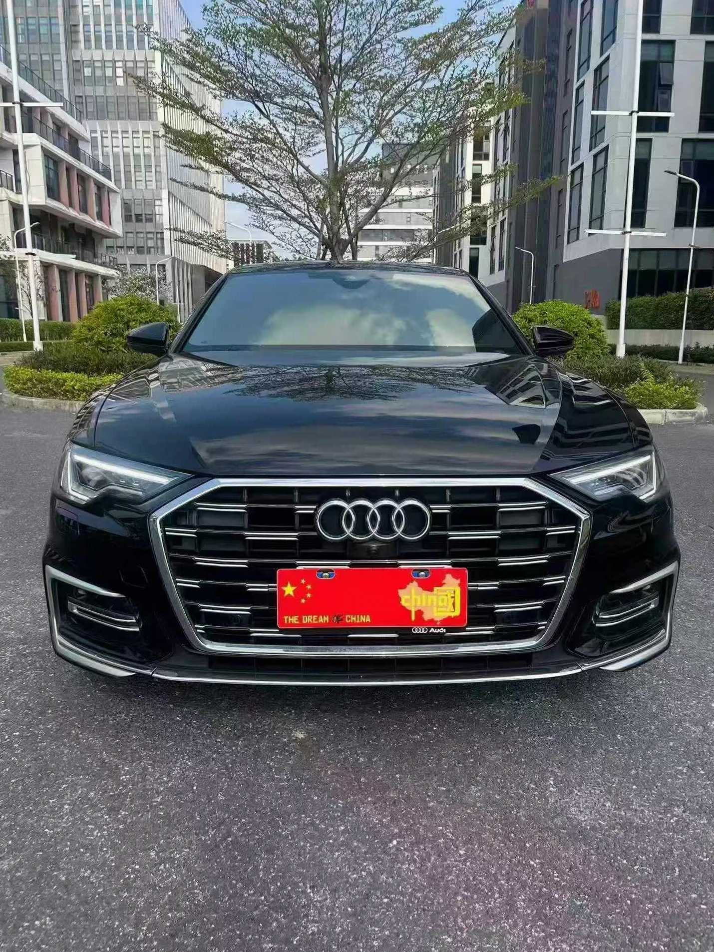 奥迪A6L 正面外观二
