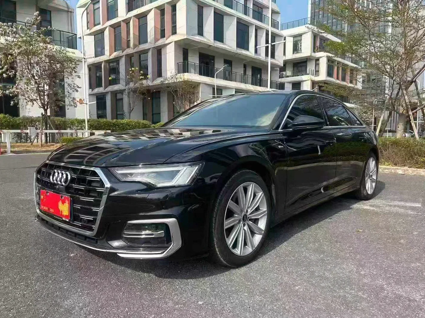 24年奥迪A6L 45TFSI 臻选动感型