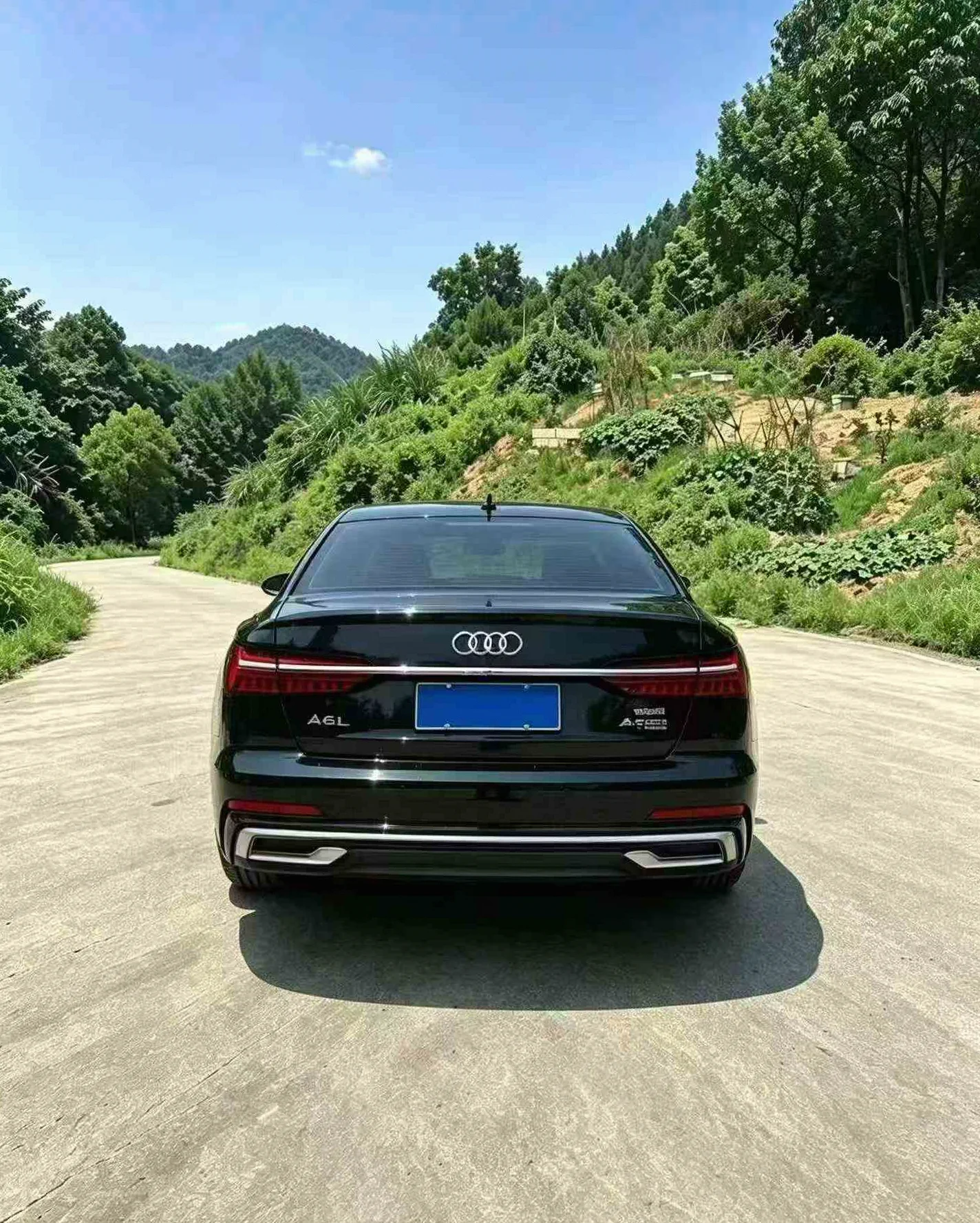 奥迪A6L 驾驶室