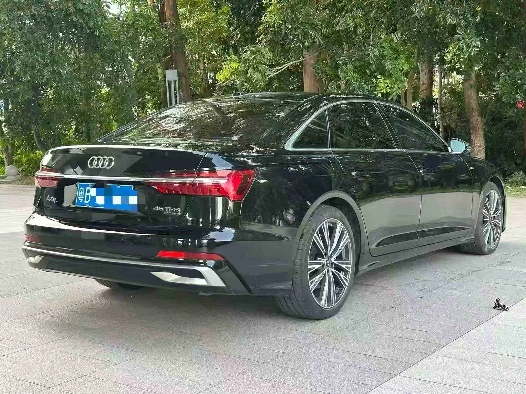 奥迪A6L 驾驶室