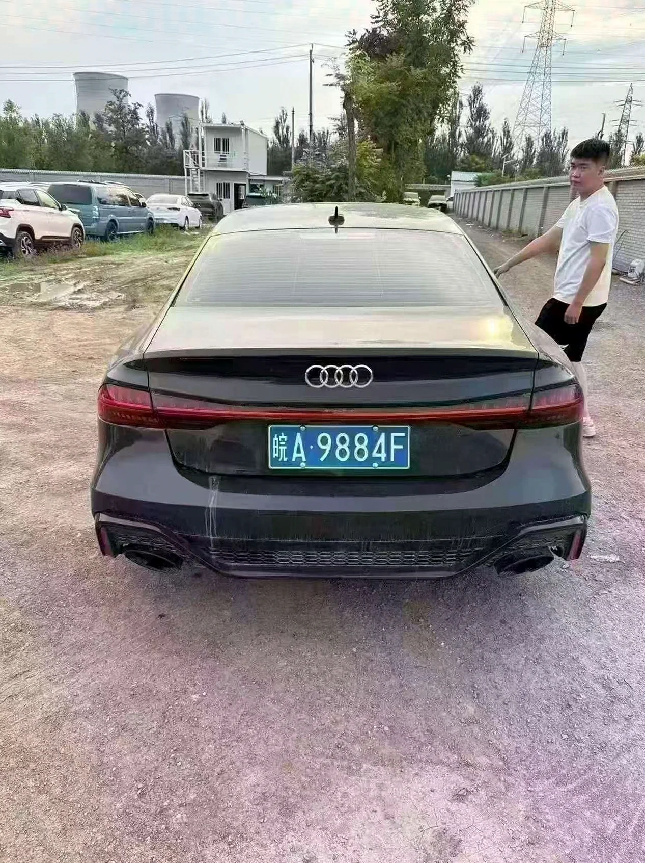 奥迪A7L 后面外观三