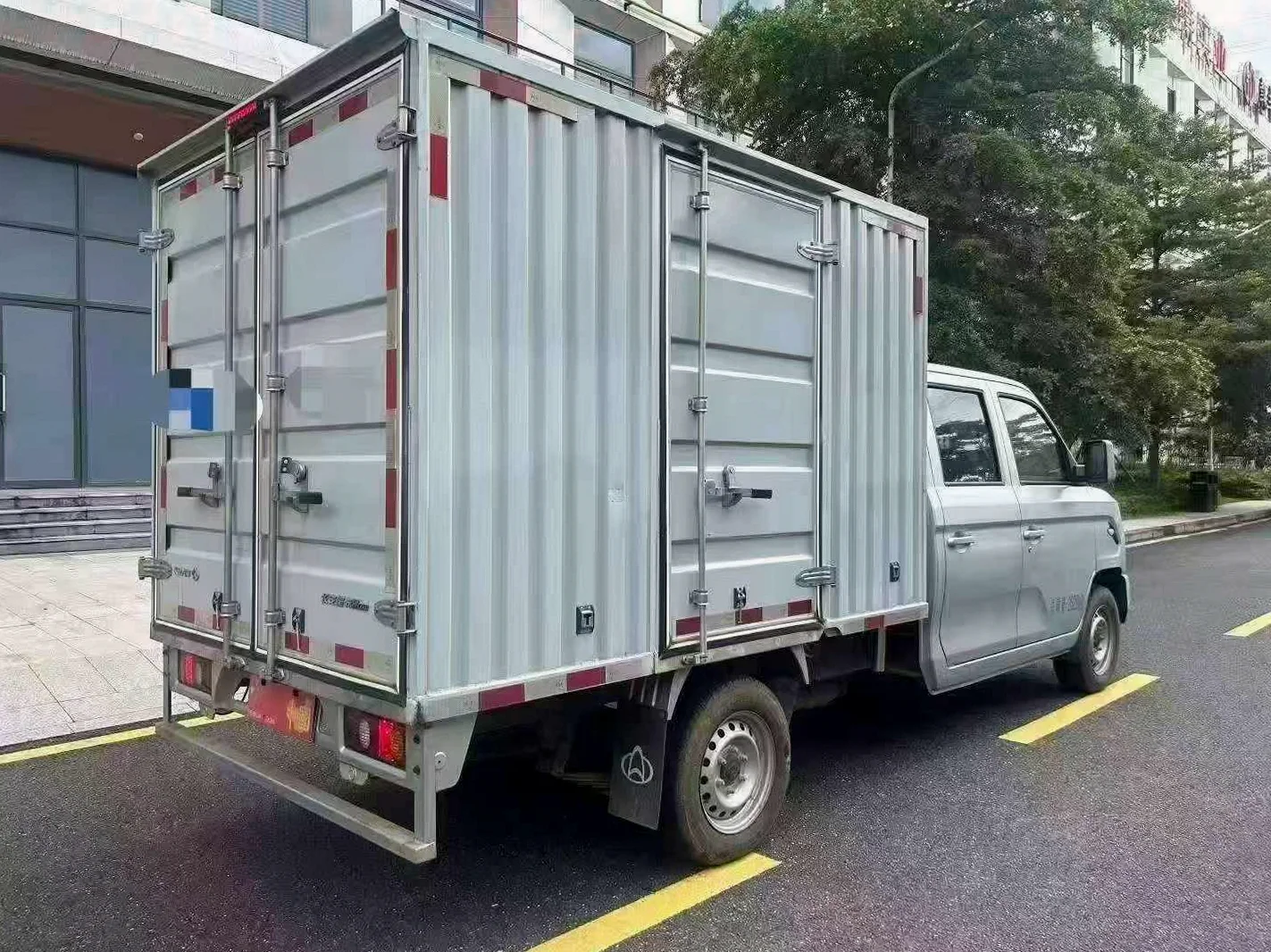 货车长安汽车星卡 驾驶室
