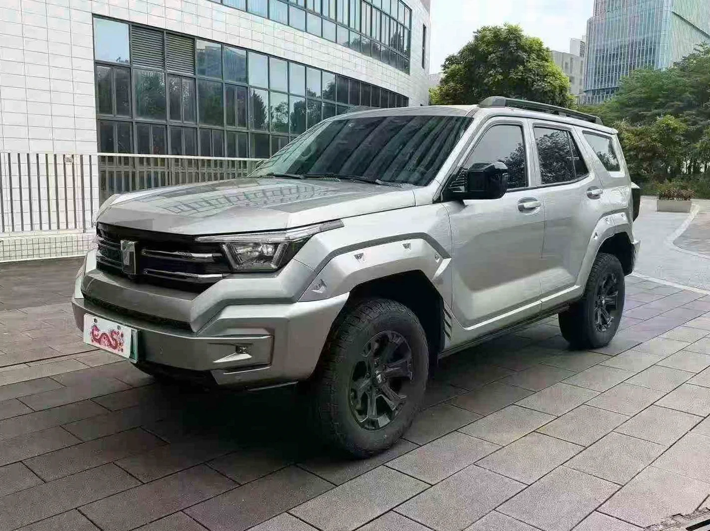 长城汽车坦克 正面外观三