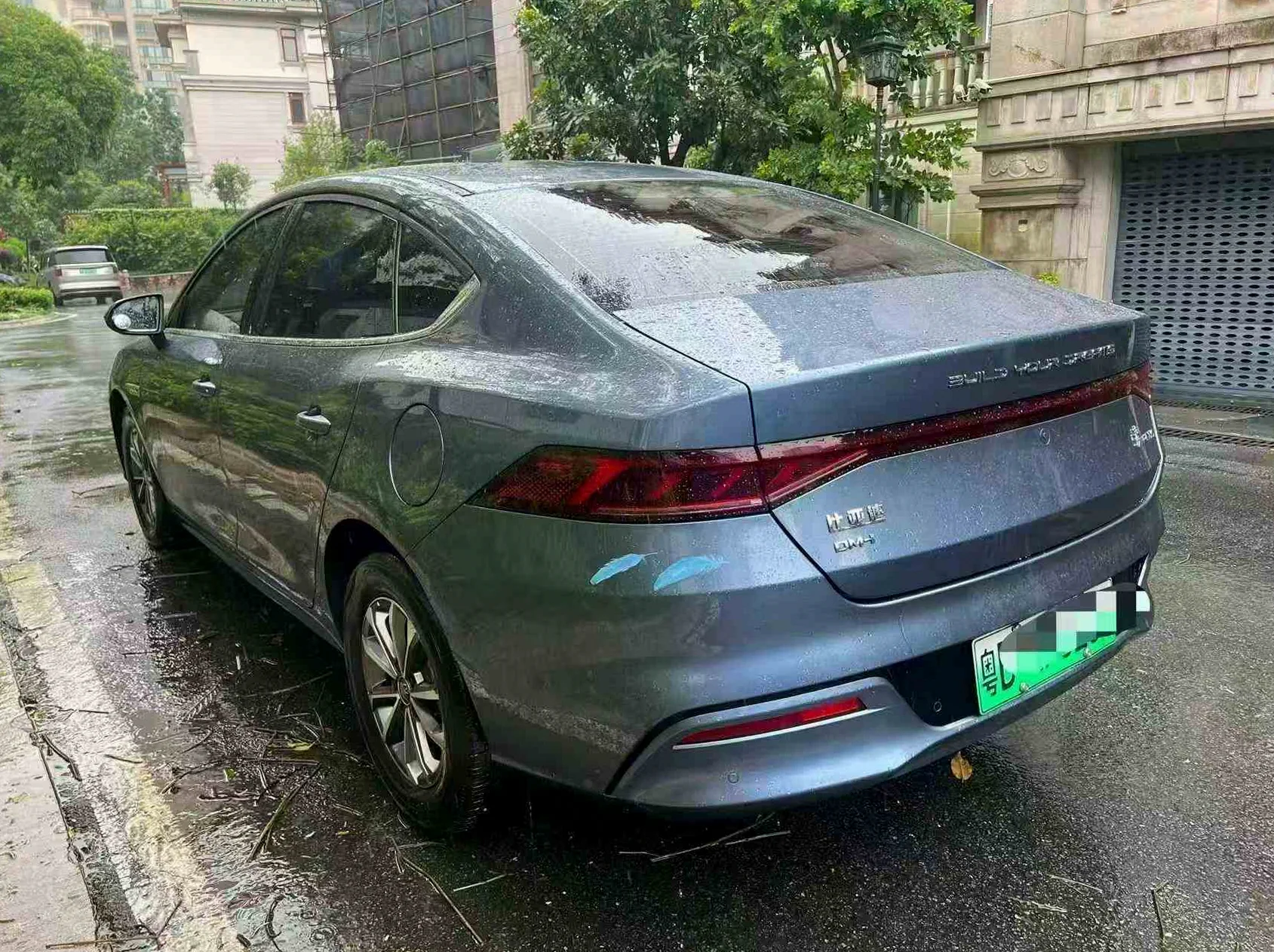比亚迪秦 内饰前排