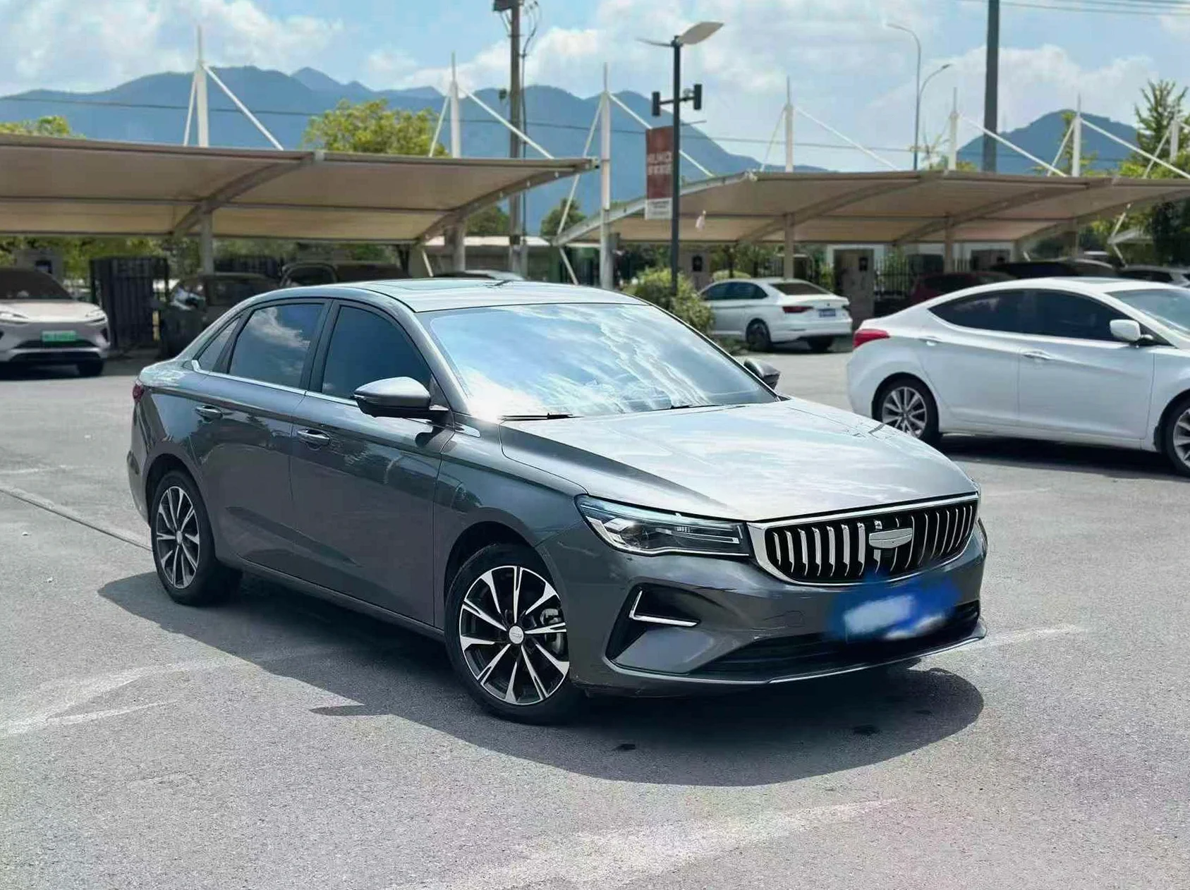 25年吉利帝豪1.5T