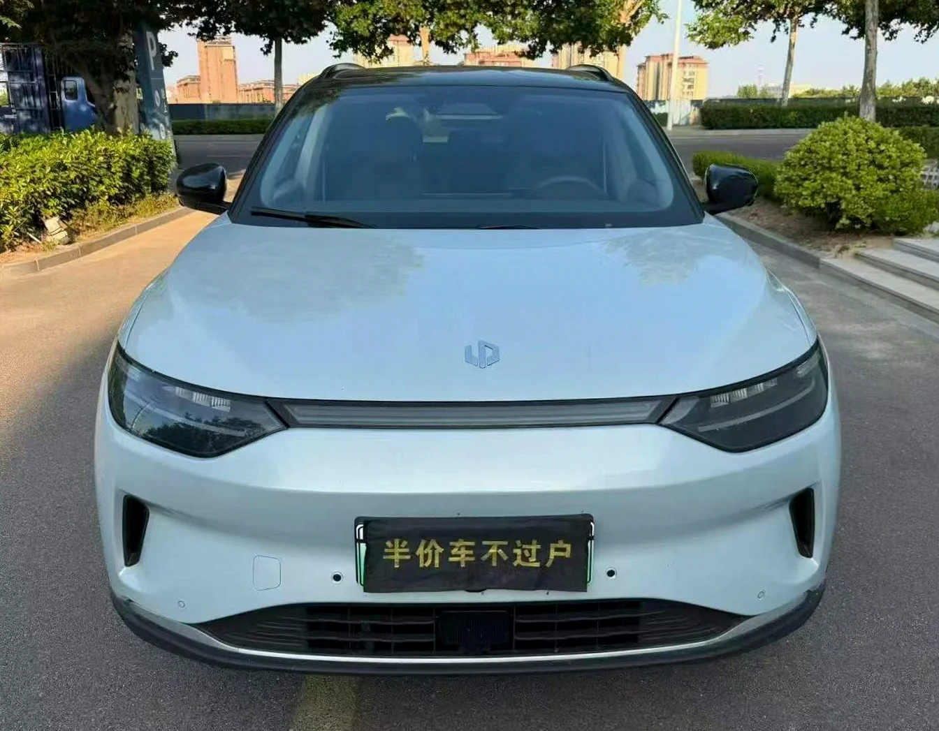 25年零跑C11 580续航 四座按摩
