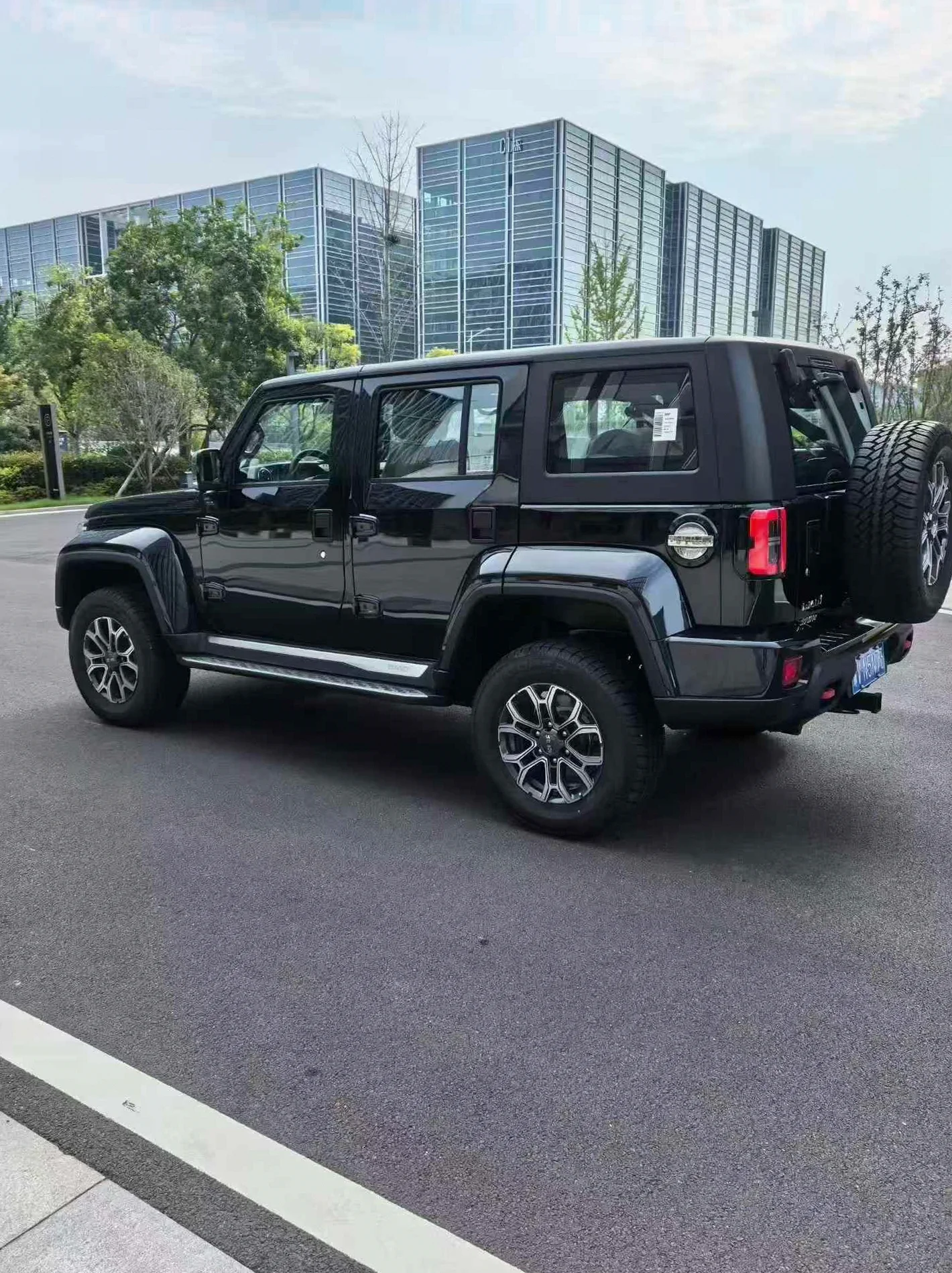 北京BJ40 后面外观一