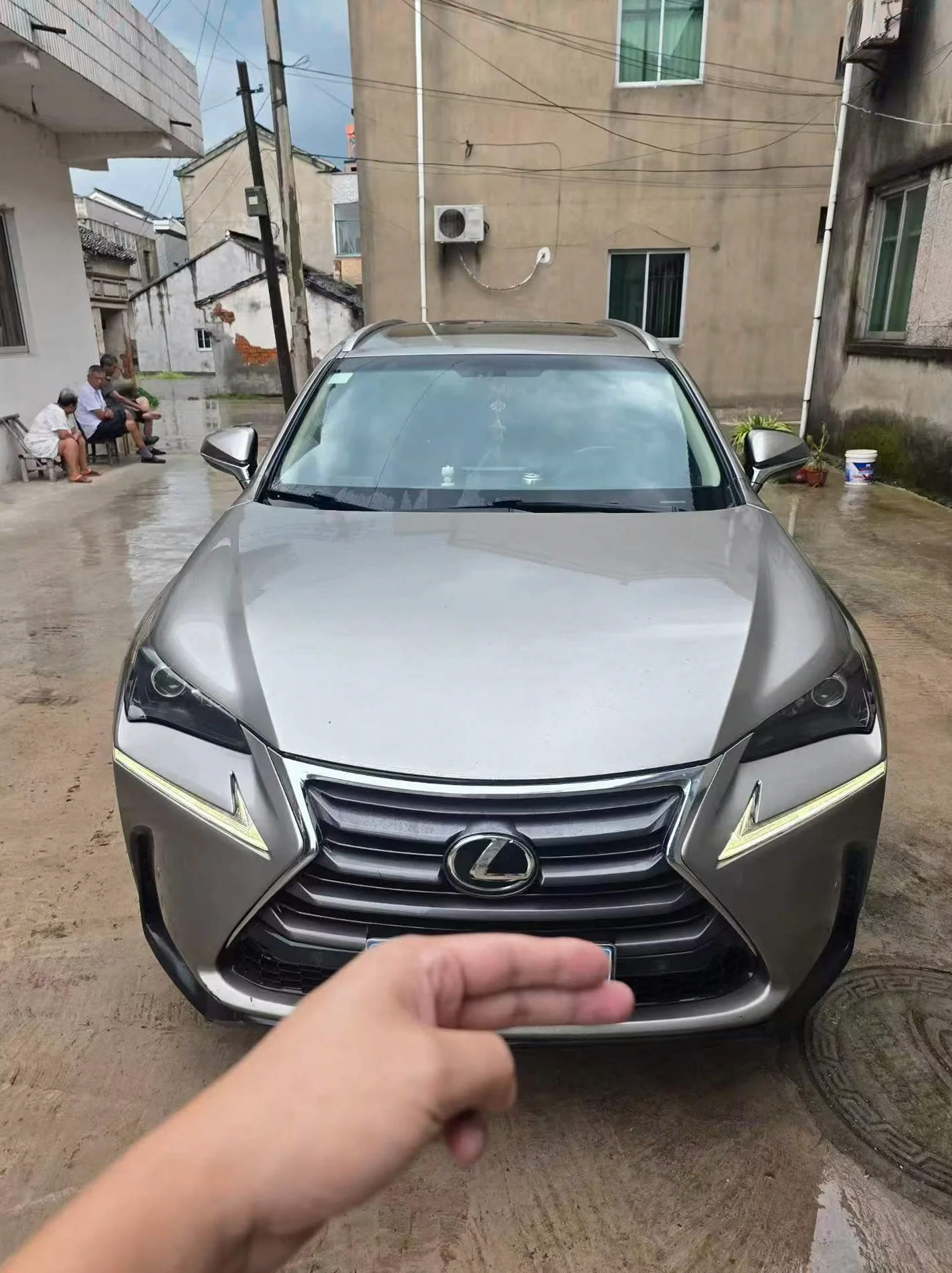 15年雷克萨斯NX200 四驱锋尚版