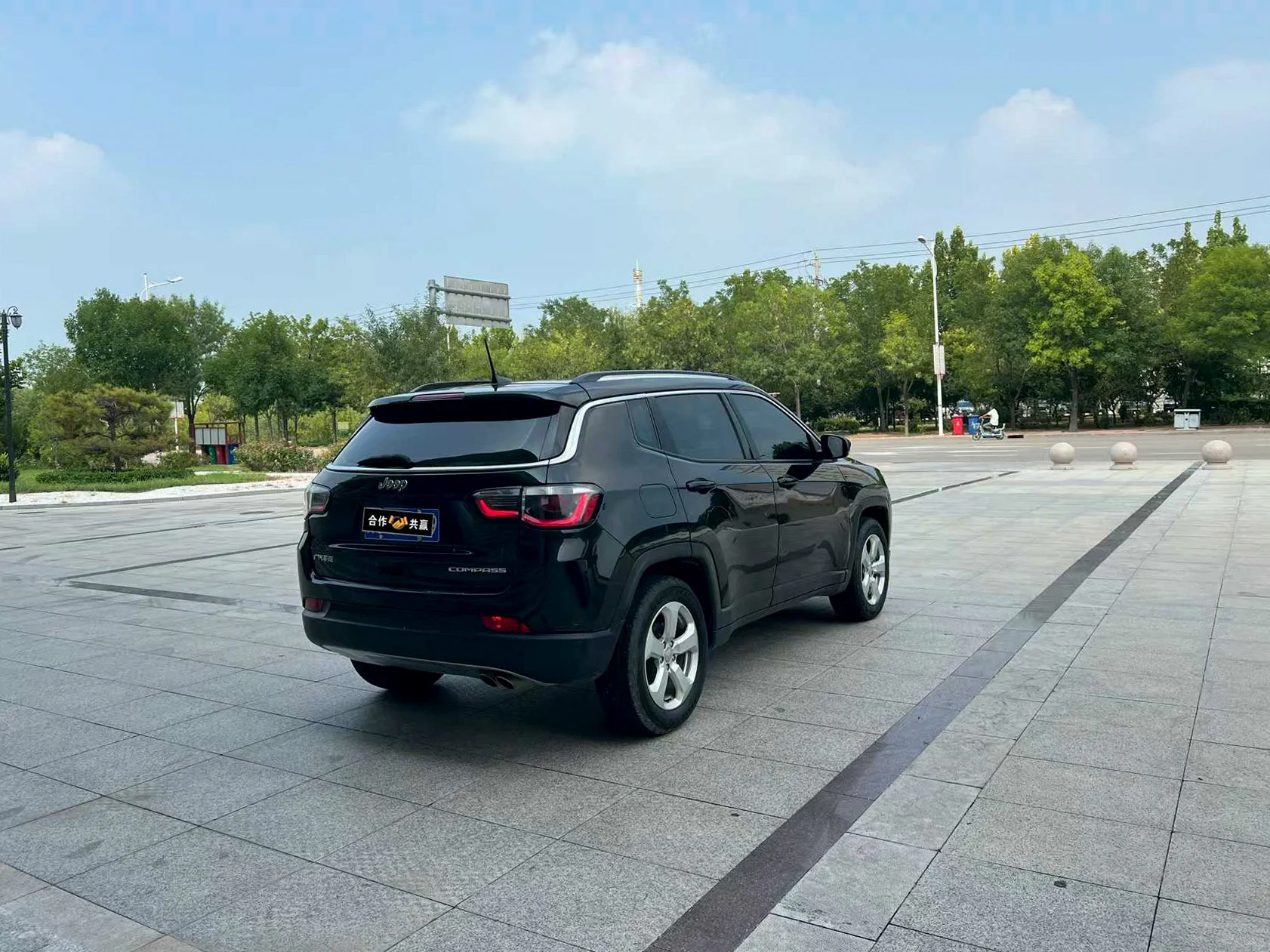 Jeep指南者 后面外观三