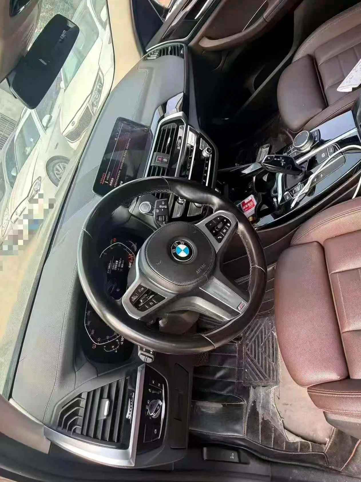 宝马X3 后面外观一