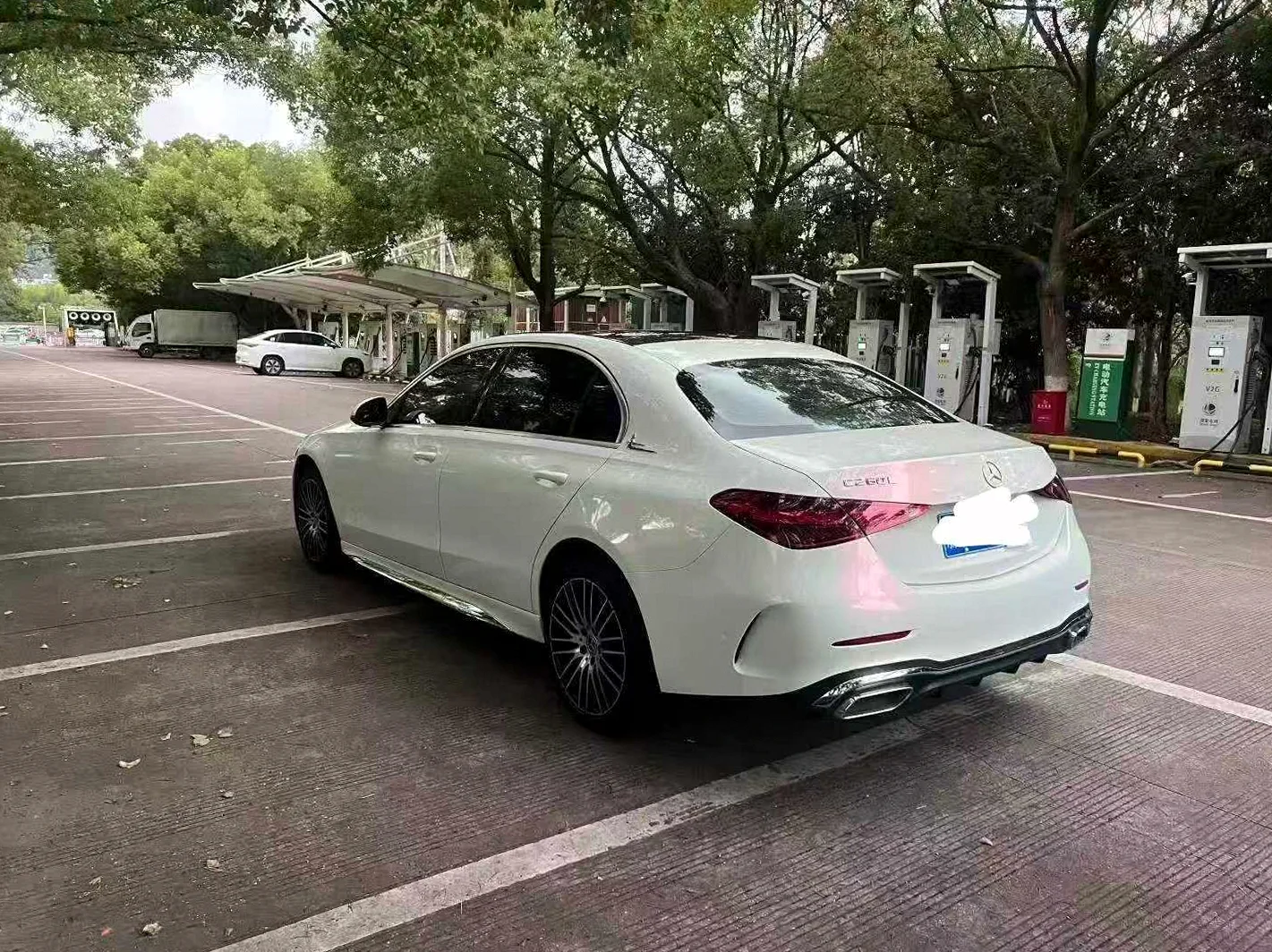奔驰C 内饰前排