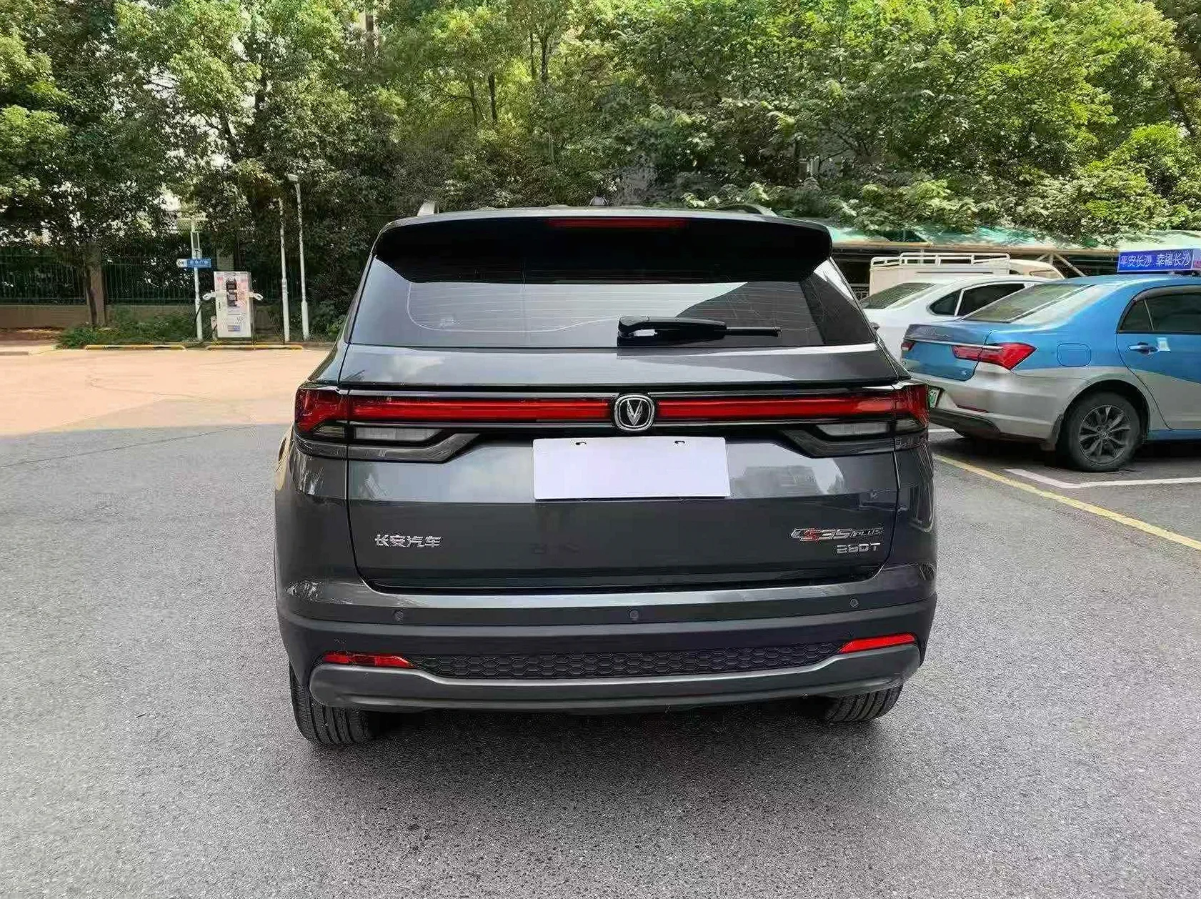 长安汽车CS35 后面外观二