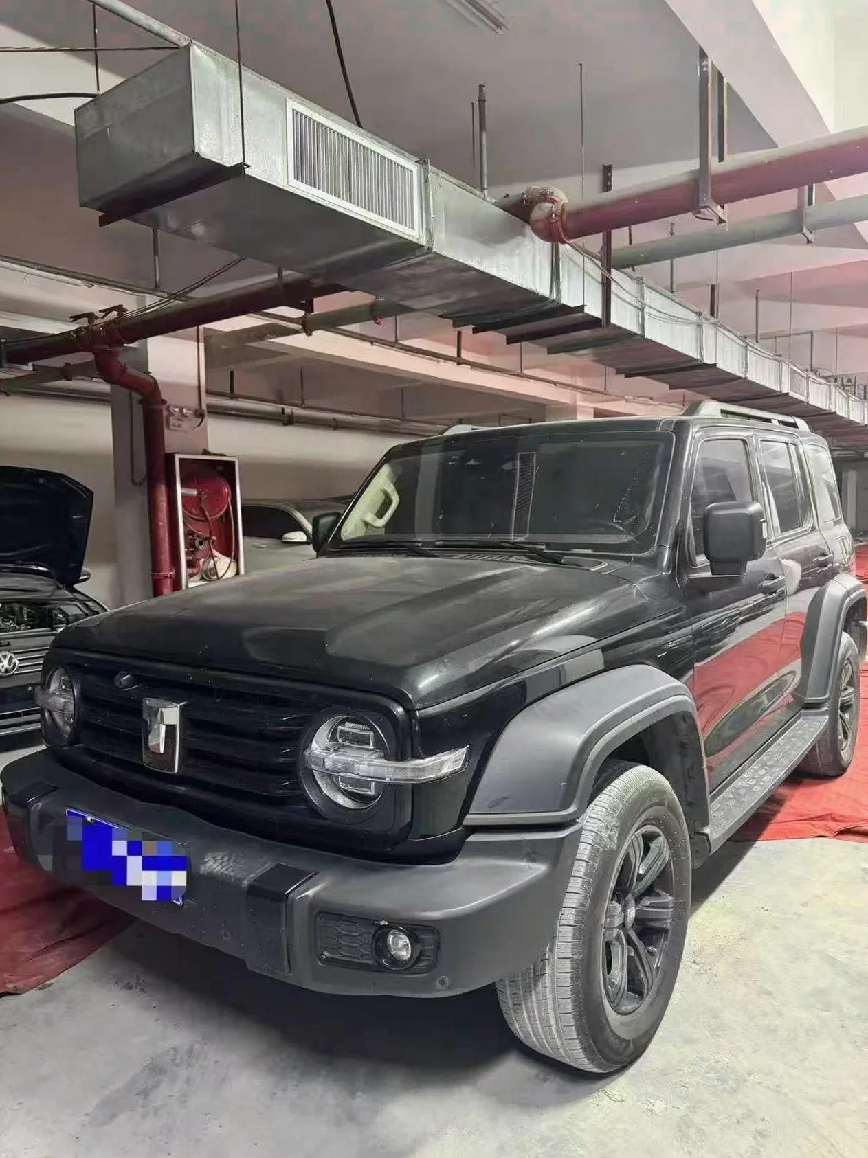 长城汽车300 正面外观三