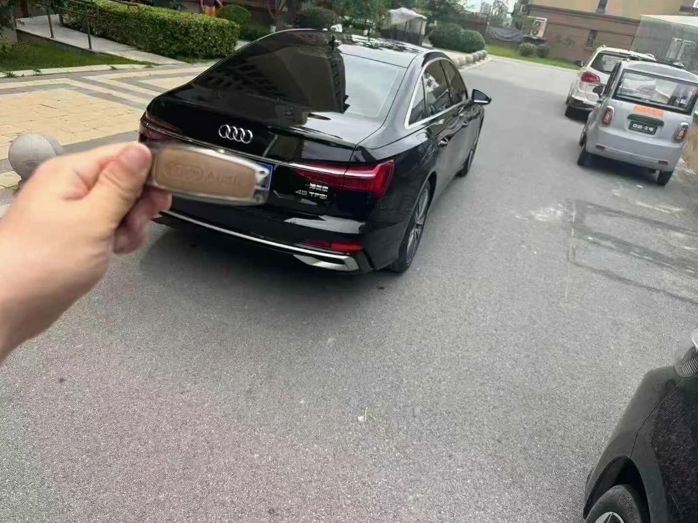 奥迪A6L 后面外观二
