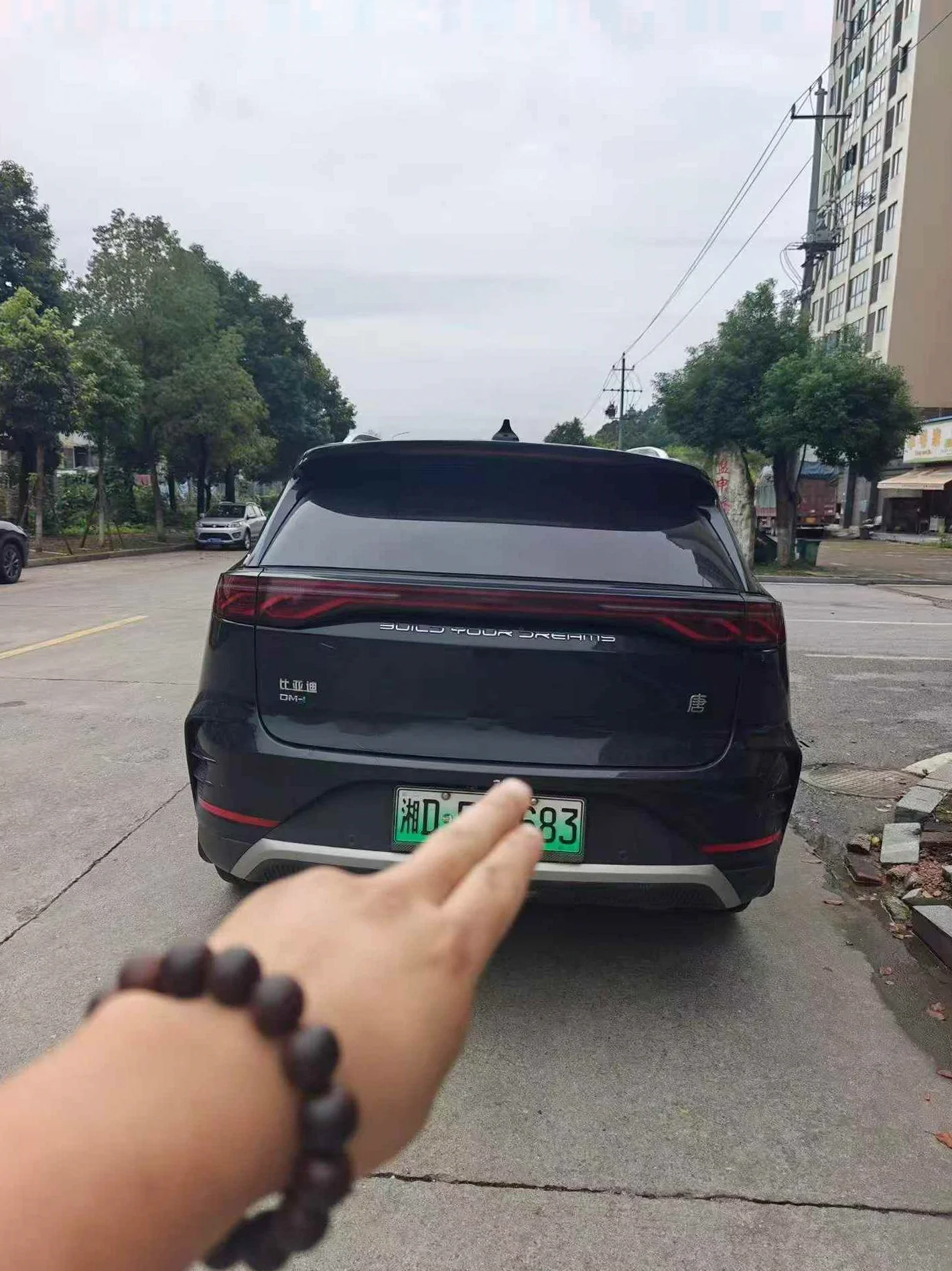 比亚迪唐 内饰后排