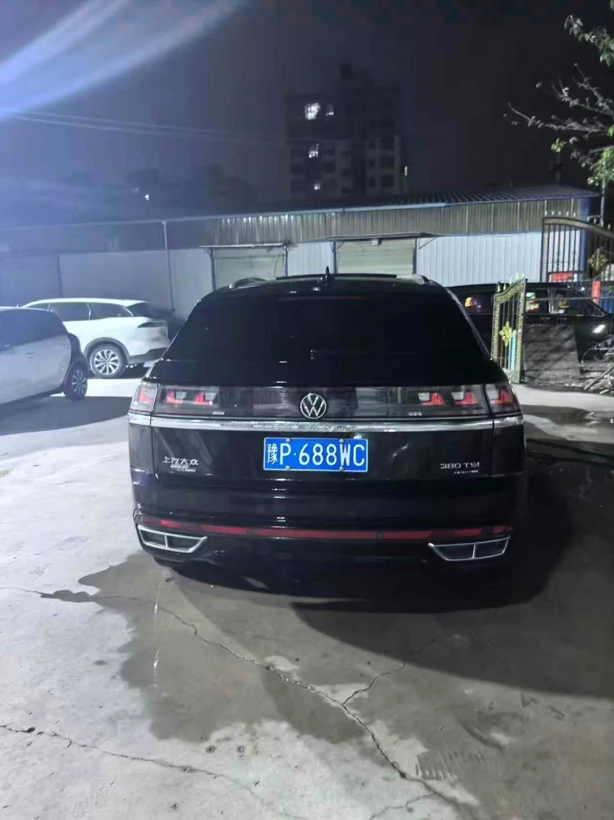 大众途昂 后面外观一