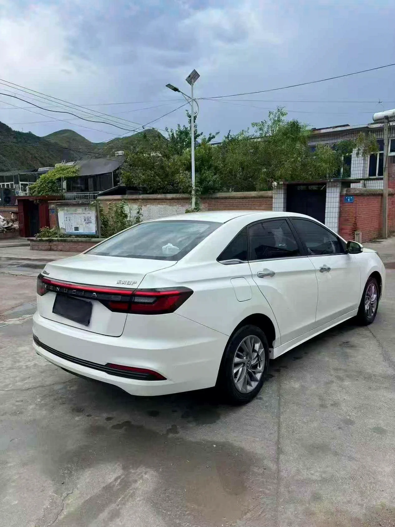启辰D60 后面外观三