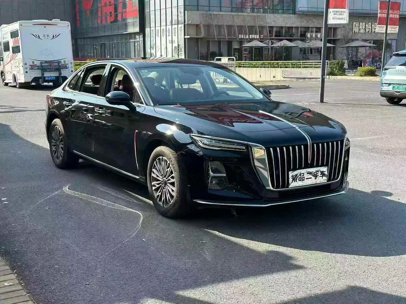 红旗H5 后面外观三