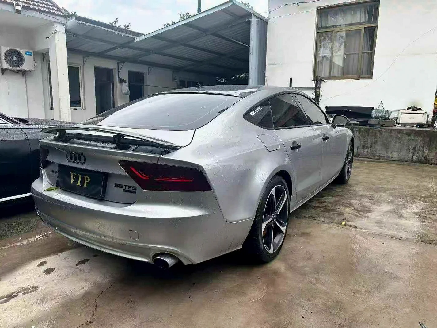 奥迪A7L 后面外观三