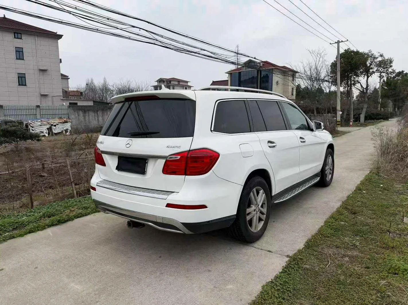 奔驰GLS 驾驶室