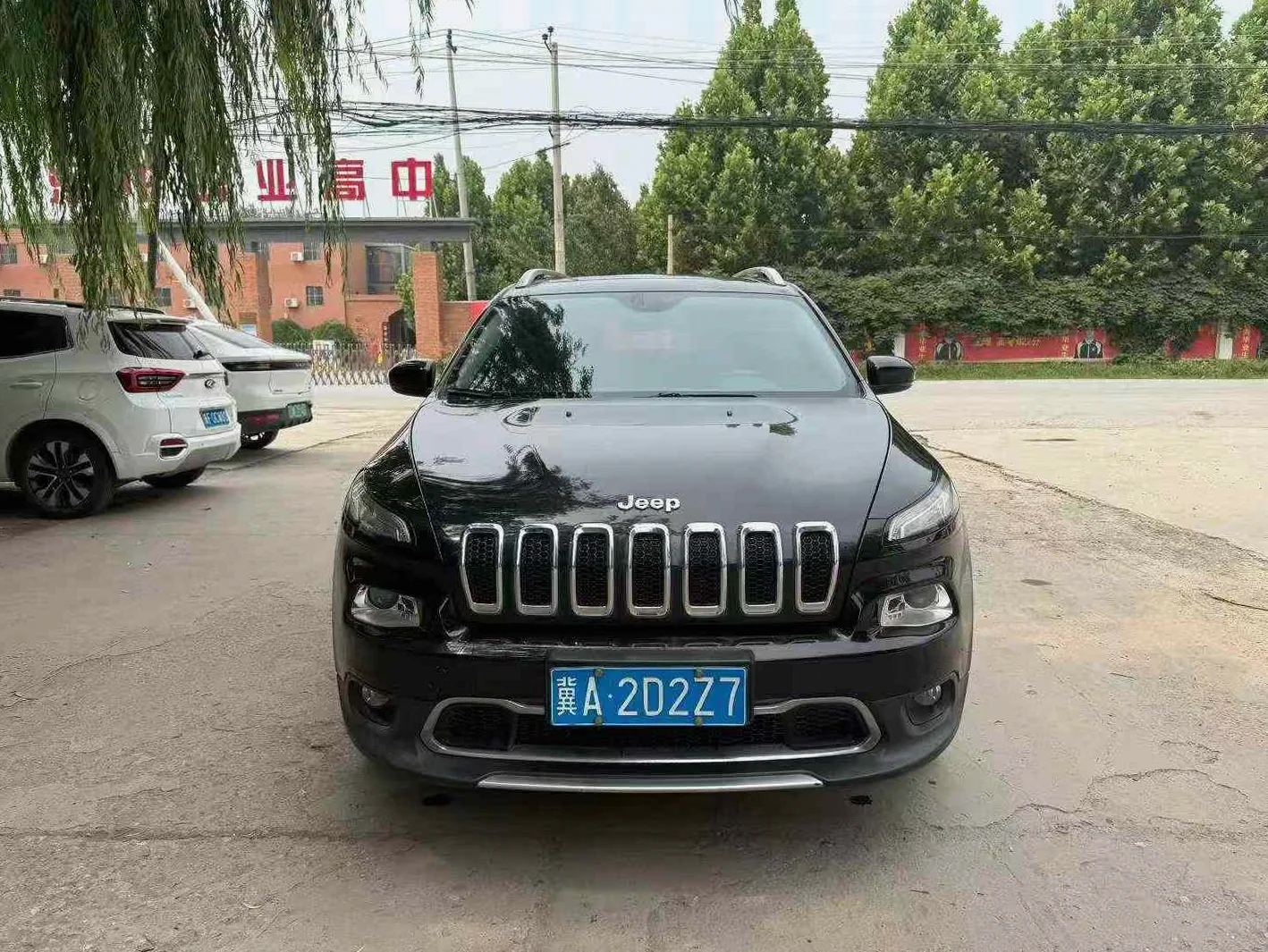 17年Jeep自由光2.0L顶配