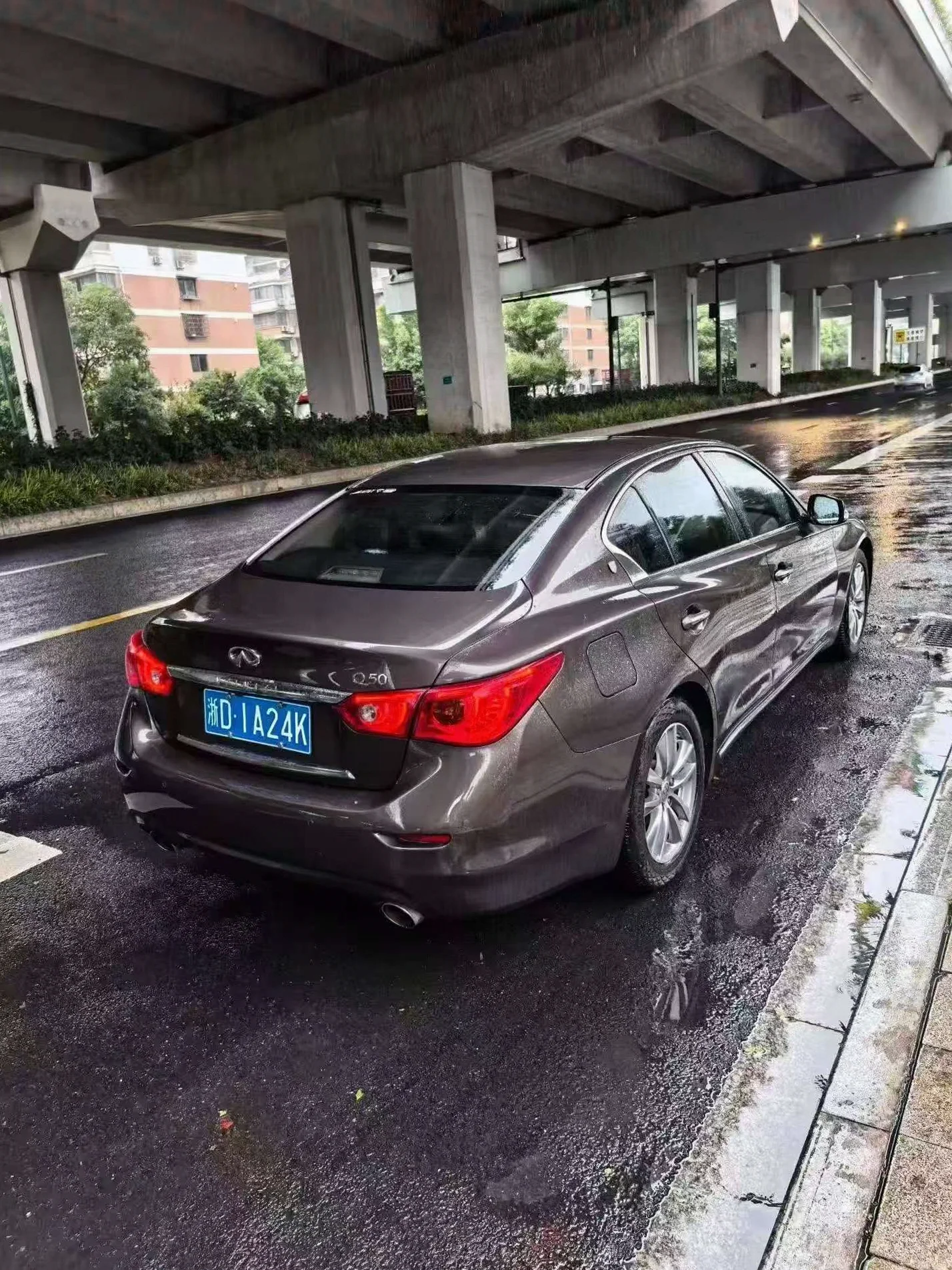 英菲尼迪Q50 后面外观二